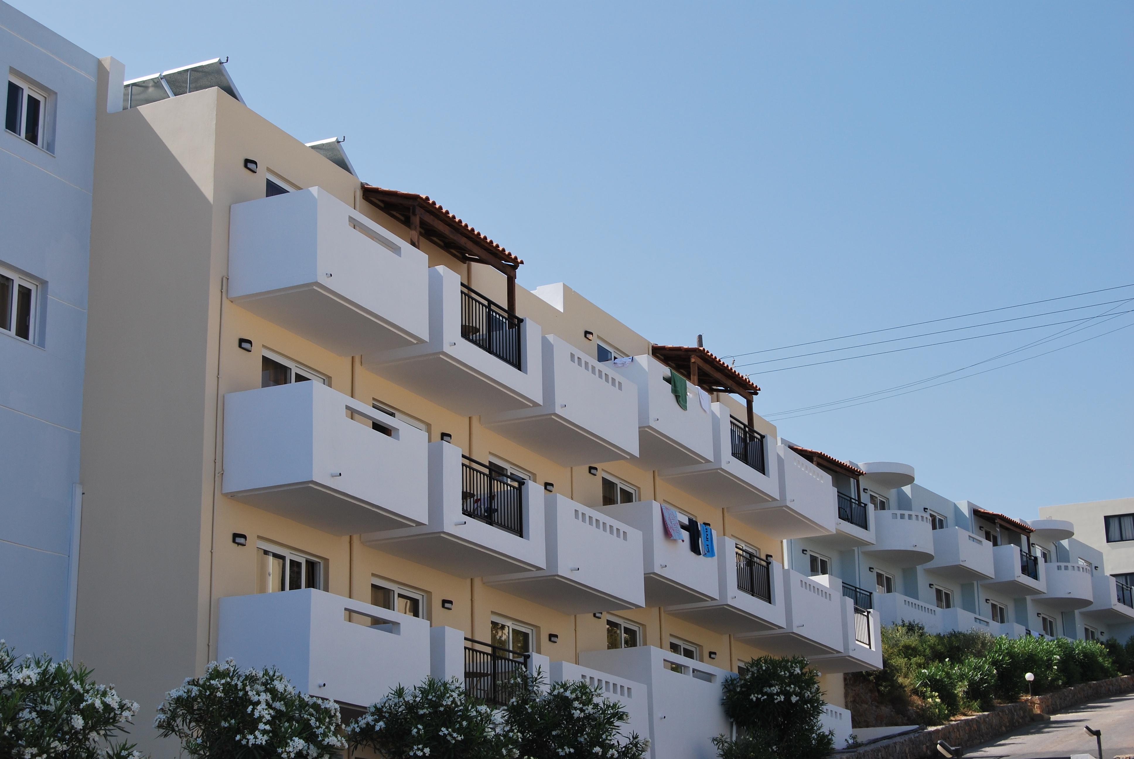 Mediterraneo Hotel Херсониссос Экстерьер фото