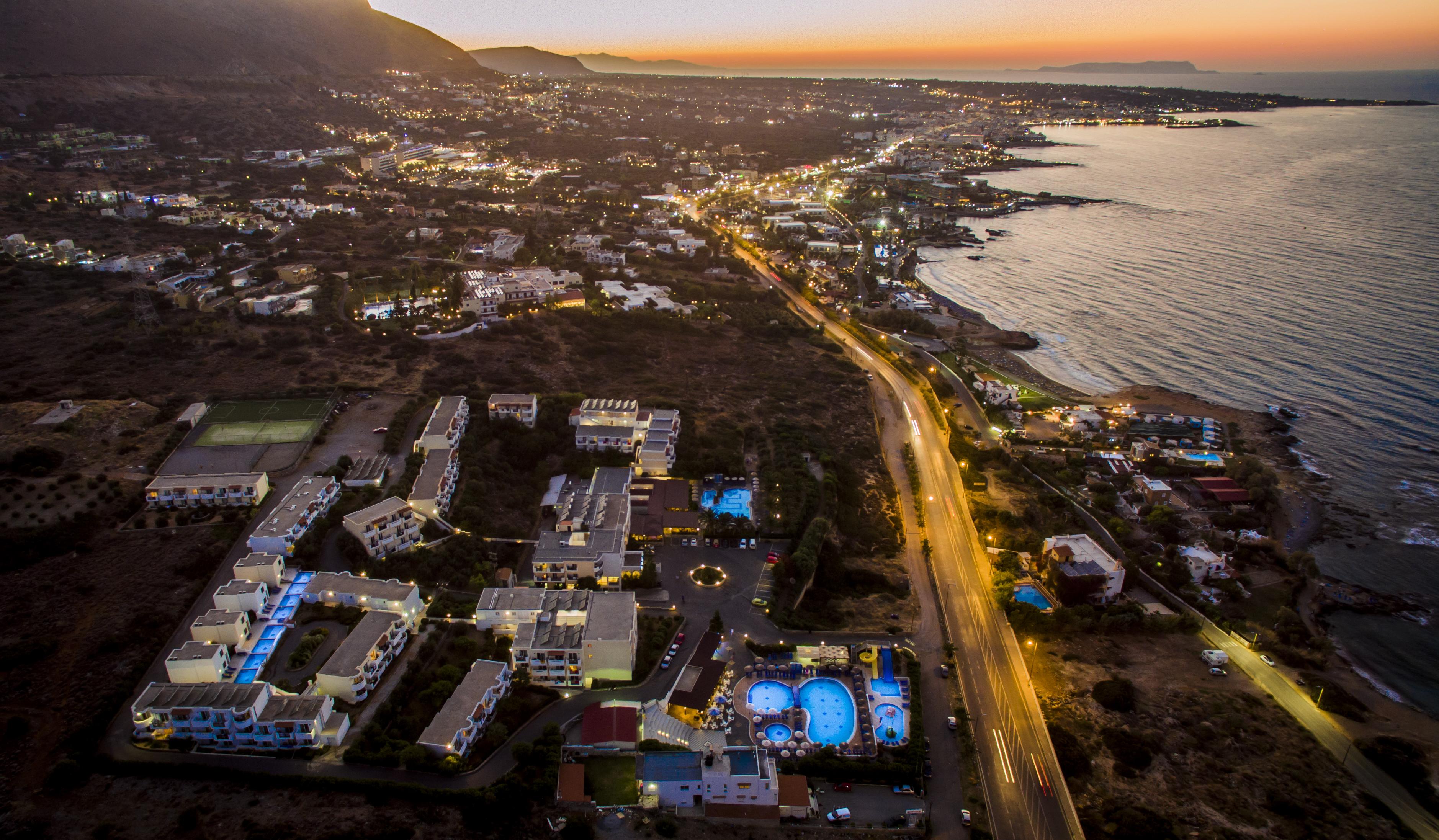 Mediterraneo Hotel Херсониссос Экстерьер фото