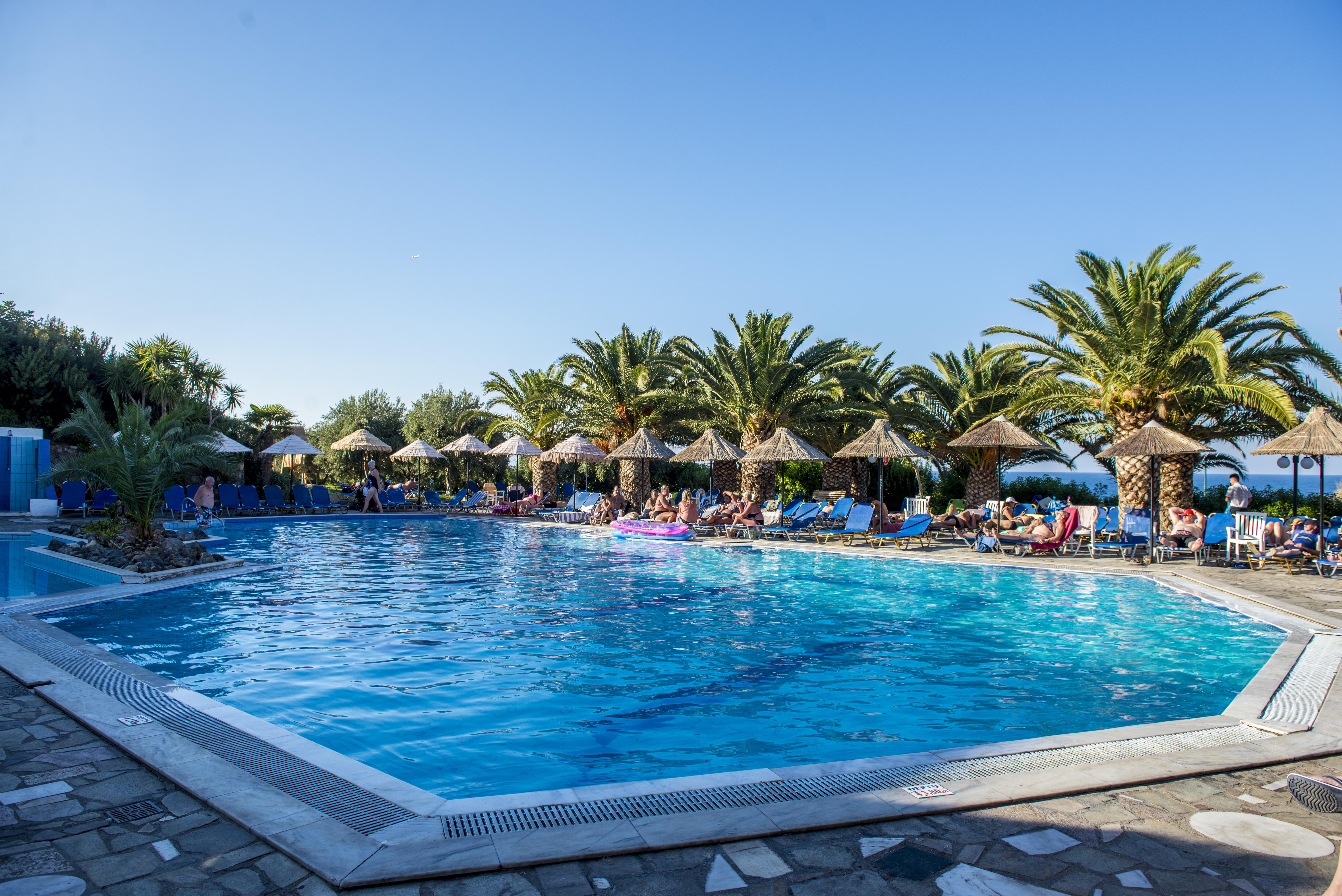 Mediterraneo Hotel Херсониссос Экстерьер фото