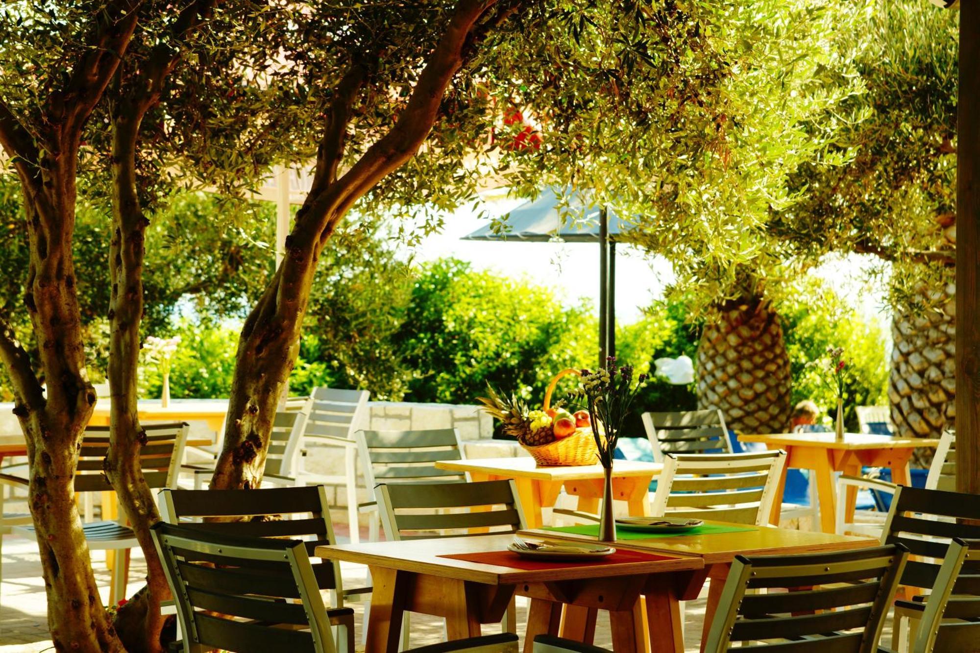 Mediterraneo Hotel Херсониссос Экстерьер фото